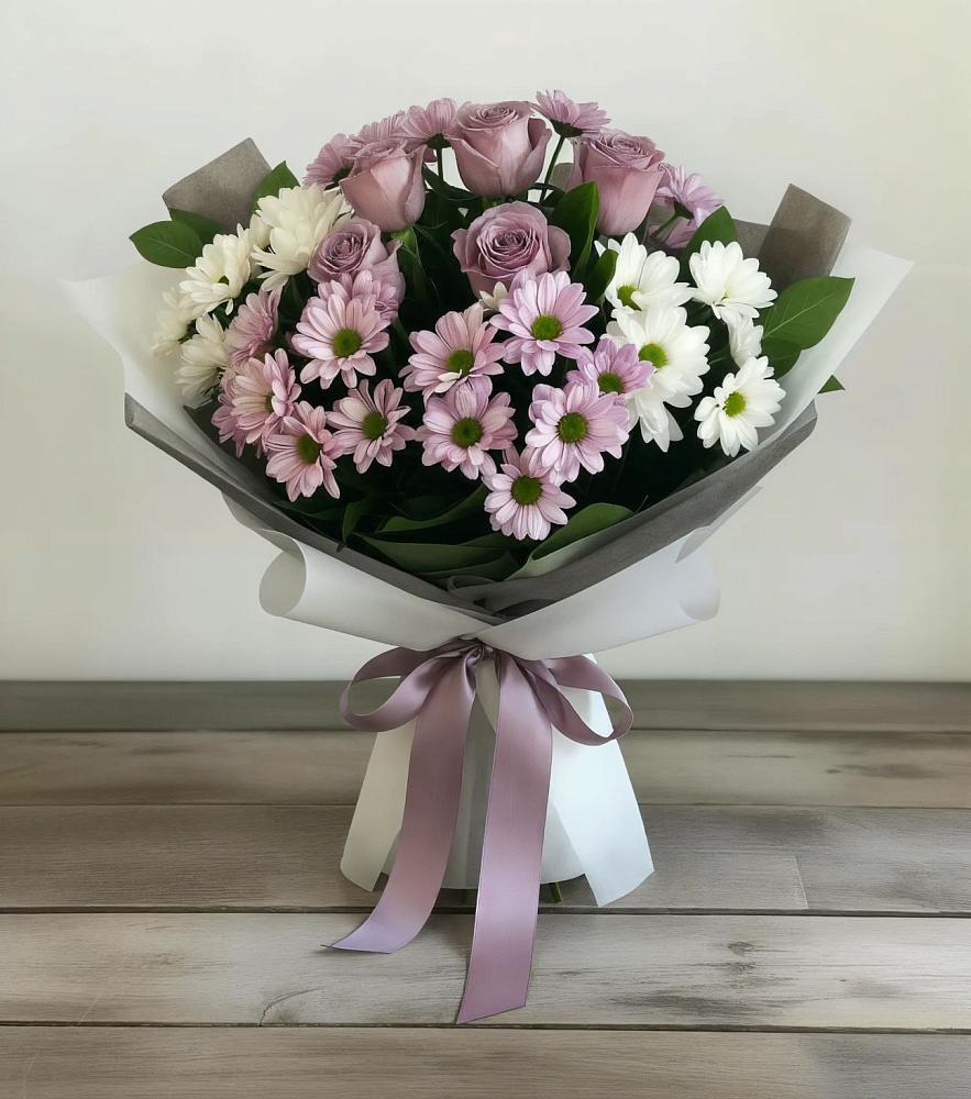 Букет цветов из: Хризантемы и Розы в Новосемейкино