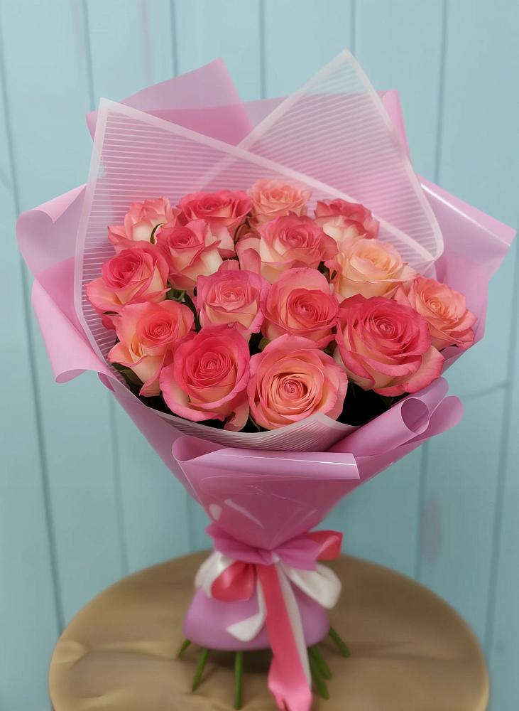 Букет 15 Розовых роз Равель в Новосемейкино