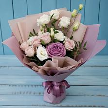 Букет цветов из:  Розы и Лизиантусы в Новосемейкино