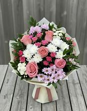 Букет цветов из:  Альстромерии, Гвоздики, Розы и Хризантемы в Новосемейкино