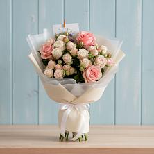 Букет цветов из:  Розы в Новосемейкино